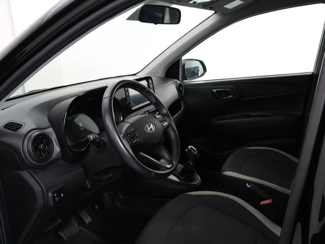 Hyundai Grand i10 FRONT_SEAT