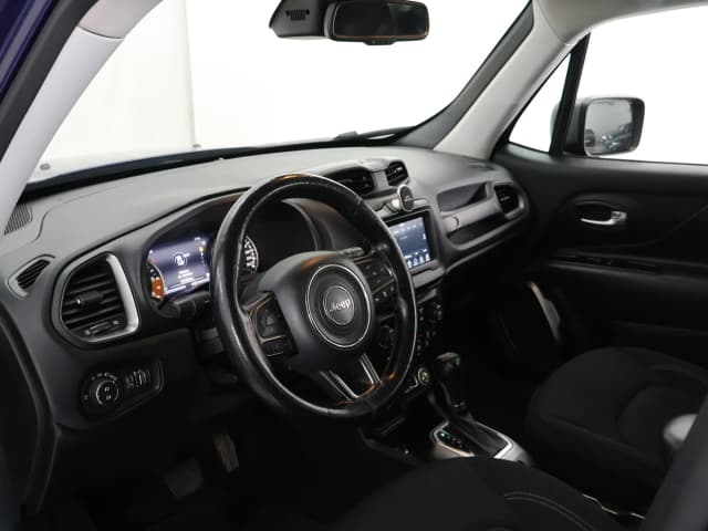 Jeep Renegade FRONT_SEAT