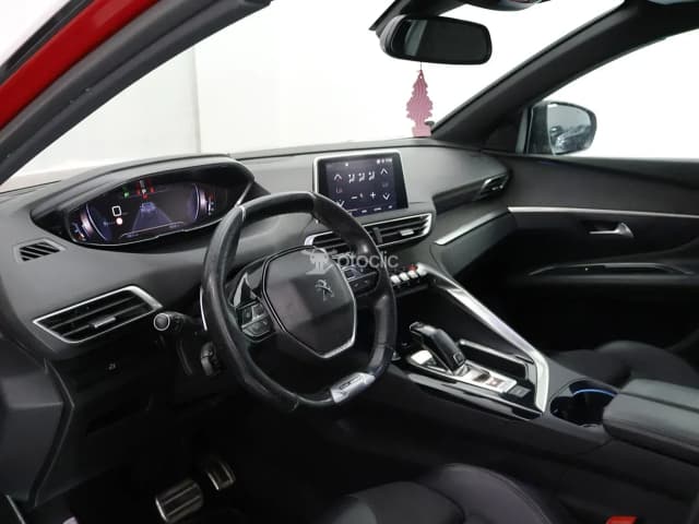 Peugeot 3008 FRONT_SEAT