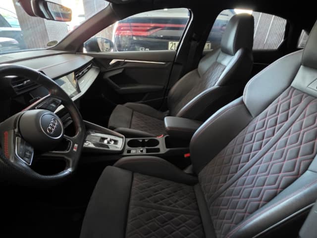 Audi A3 Berline FRONT_SEAT