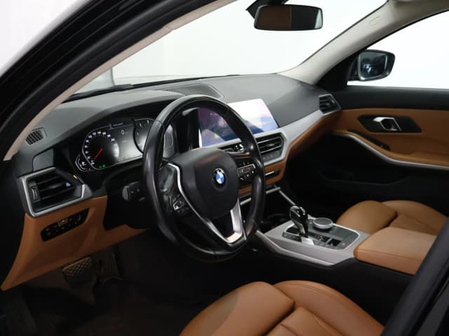 Bmw Série 3 FRONT_SEAT