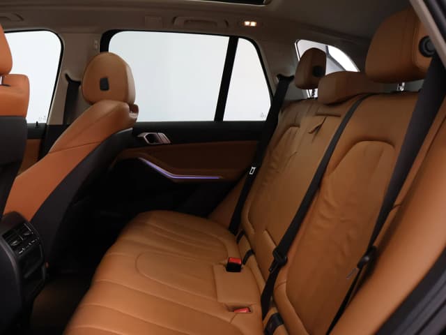 Bmw X5 REAR_SEAT