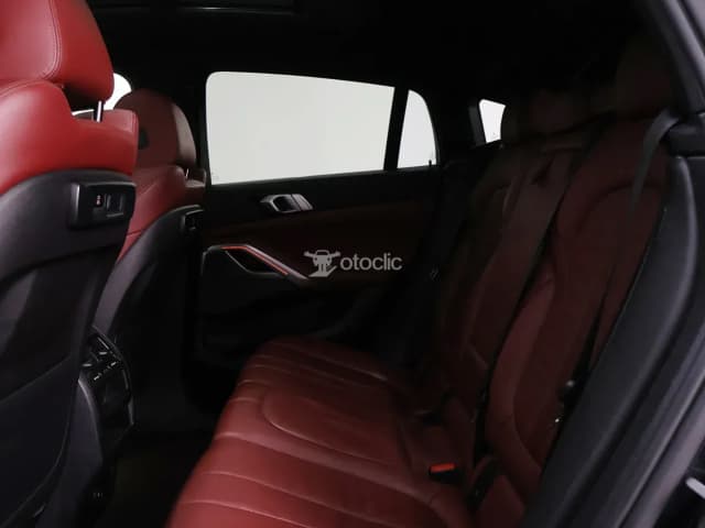 Bmw X6 REAR_SEAT