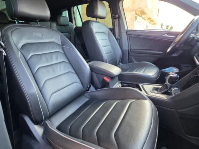 Volkswagen Tiguan REAR_SEAT
