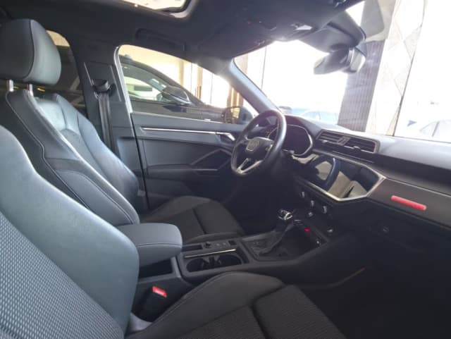 Audi Q3 REAR_SEAT