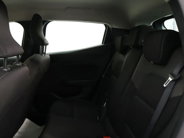 Renault Clio REAR_SEAT