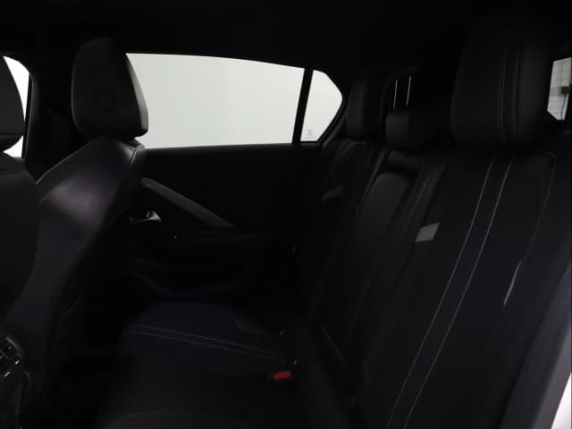 Opel Astra REAR_SEAT