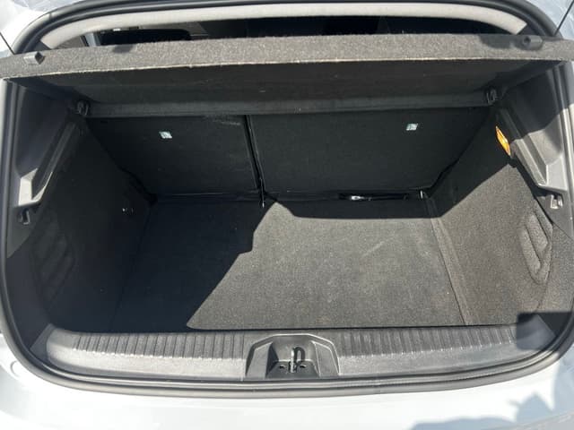 Renault Clio TRUNK