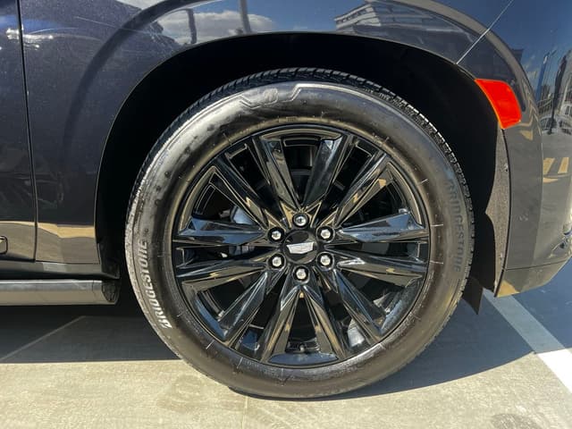 Cadillac Escalade WHEEL_AVG