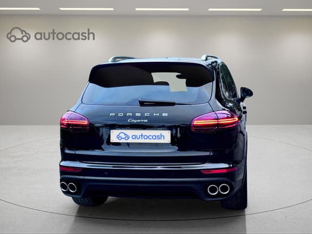 Porsche Cayenne REAR