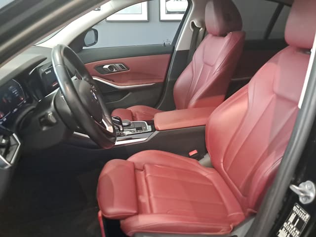Bmw Série 3 FRONT_SEAT