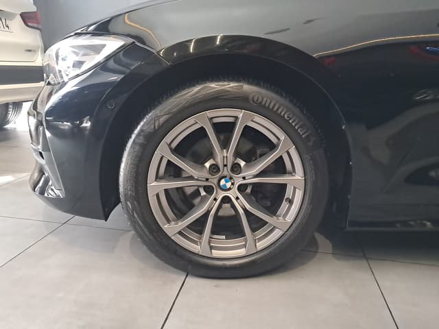 Bmw Série 3 WHEEL_AVG