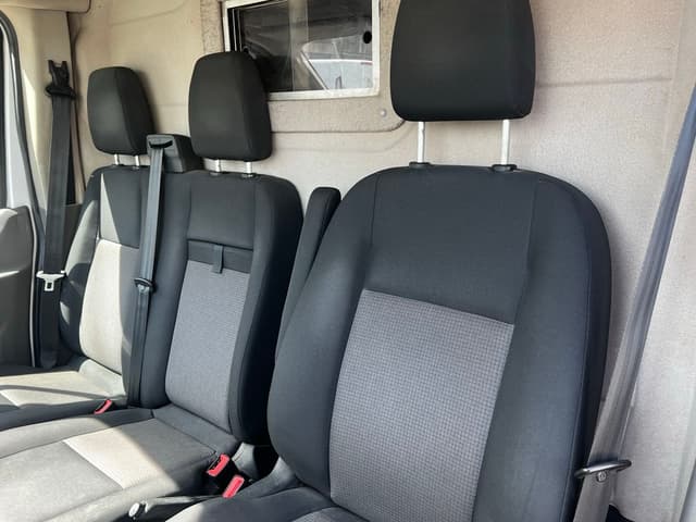 Ford Transit REAR_SEAT