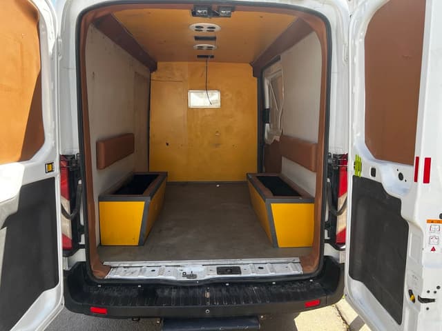Ford Transit TRUNK