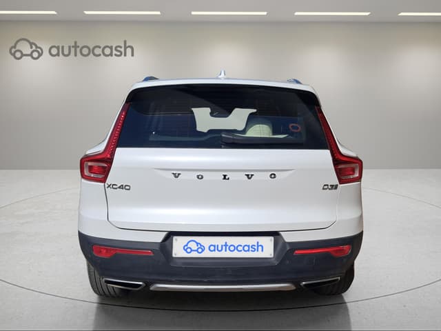 Volvo XC40 REAR