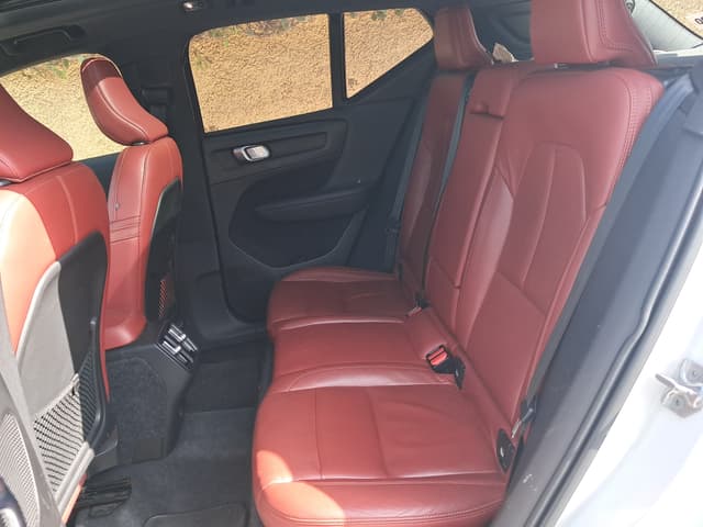 Volvo XC40 REAR_SEAT