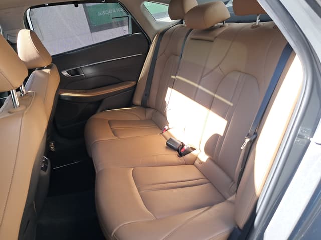 Hyundai Sonata REAR_SEAT