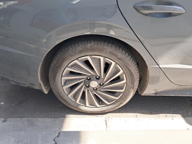 Hyundai Sonata WHEEL_ARD
