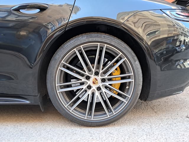 Porsche Panamera WHEEL_ARG
