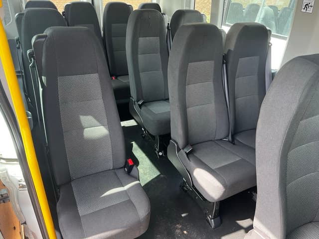 Ford Transit REAR_SEAT