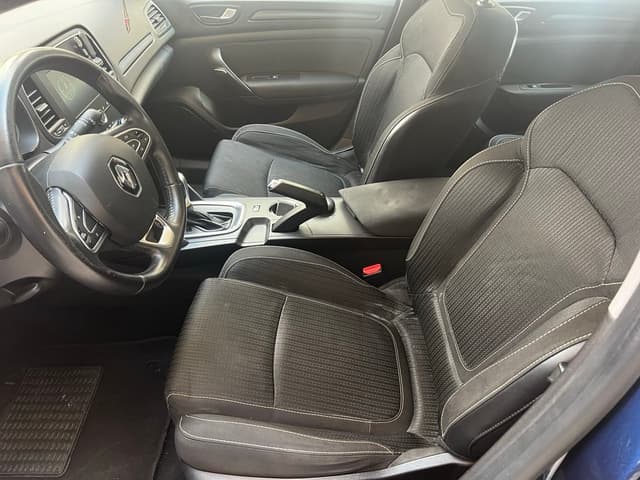 Renault Mégane FRONT_SEAT