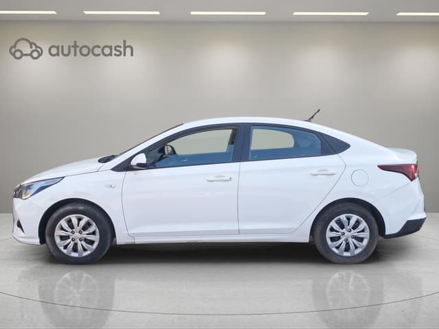 Hyundai Accent LEFT