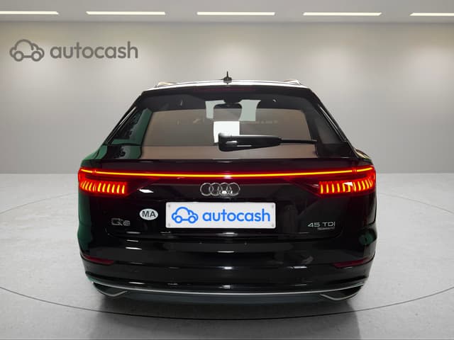 Audi Q8 REAR
