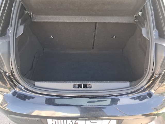 Peugeot 208 TRUNK