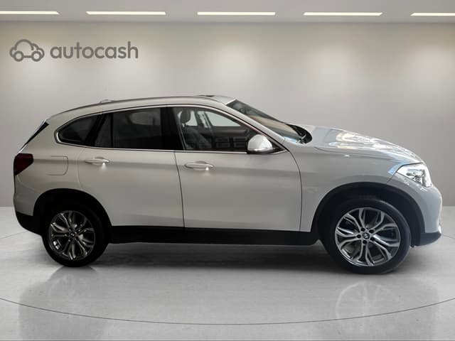 Bmw X1 LEFT