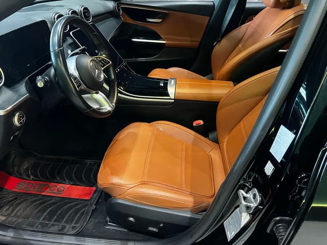Mercedes Classe C FRONT_SEAT