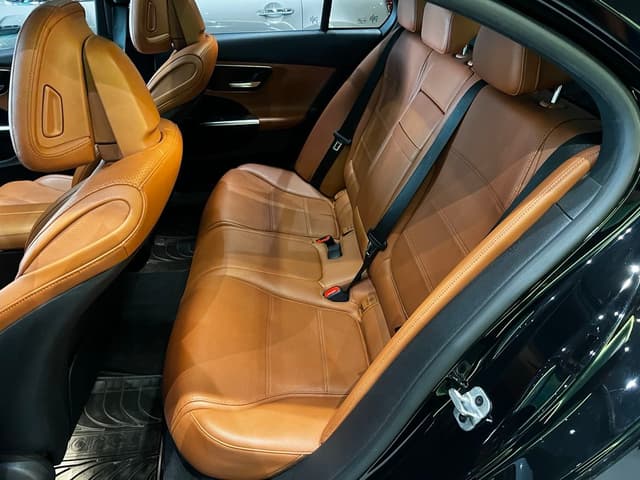Mercedes Classe C REAR_SEAT