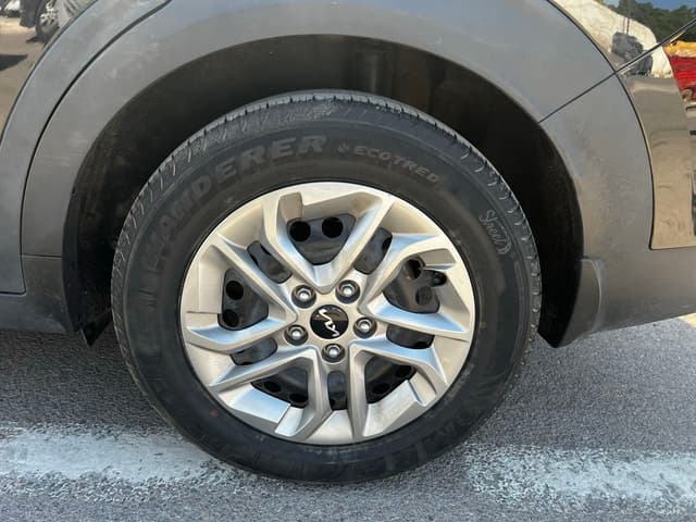 Kia Carens WHEEL_AVG