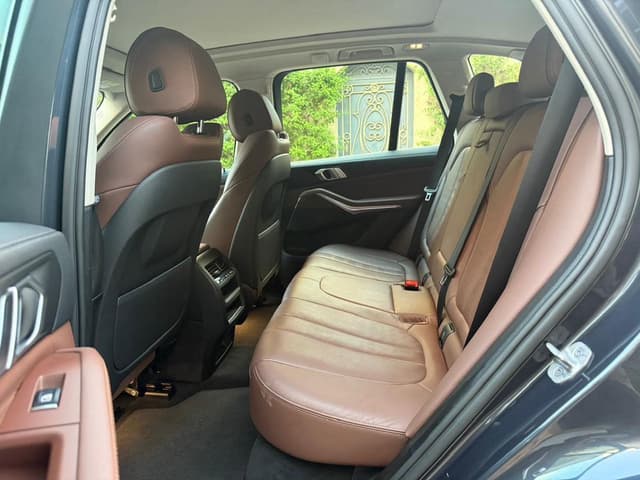Bmw X5 REAR_SEAT
