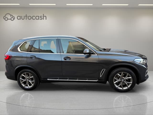Bmw X5 RIGHT