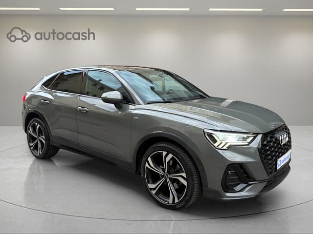 Audi Q3 Sportback RIGHT