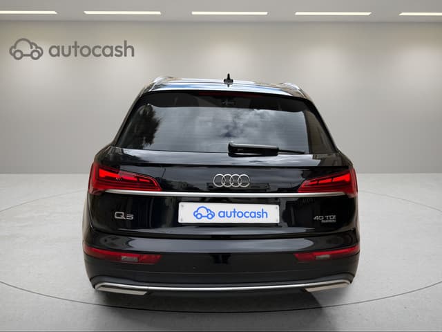 Audi Q5 REAR