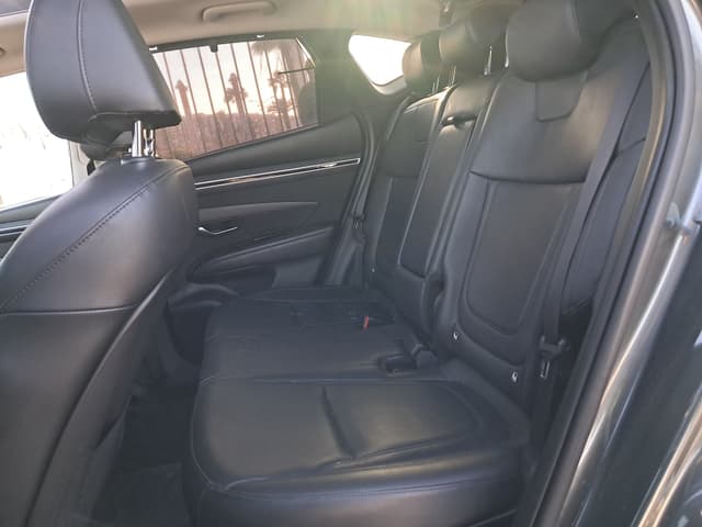 Hyundai Tucson HEV REAR_SEAT