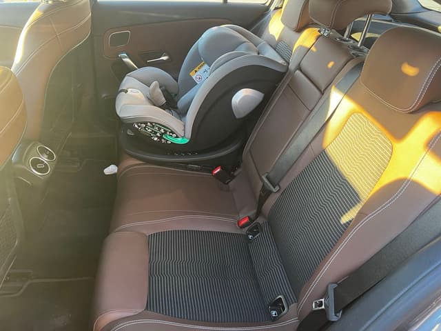 Mercedes Classe A REAR_SEAT
