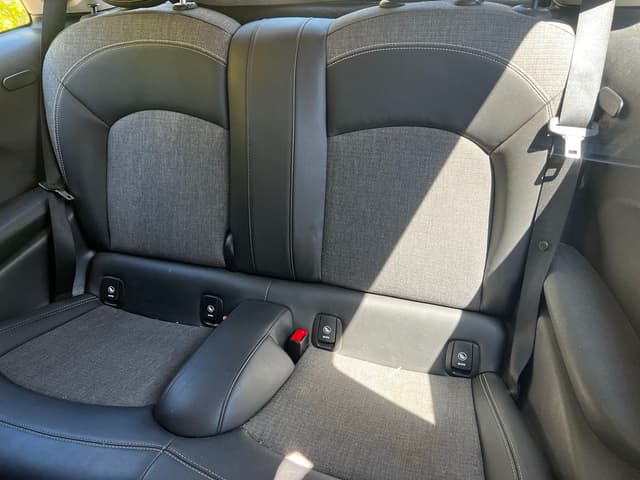 Mini Cooper 3 portes REAR_SEAT