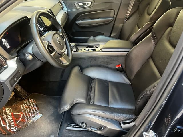 Volvo XC60 FRONT_SEAT
