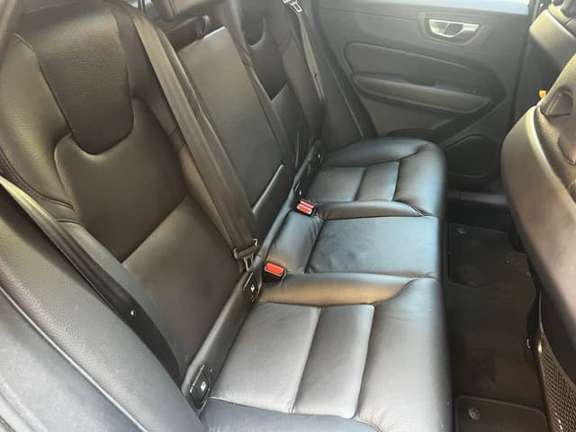 Volvo XC60 REAR_SEAT