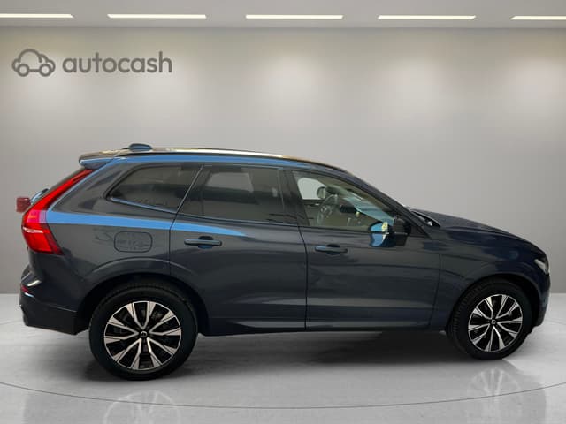 Volvo XC60 RIGHT