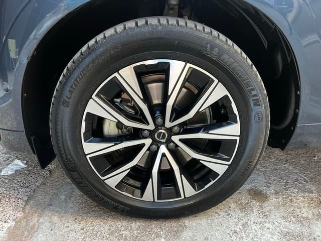 Volvo XC60 WHEEL_AVG