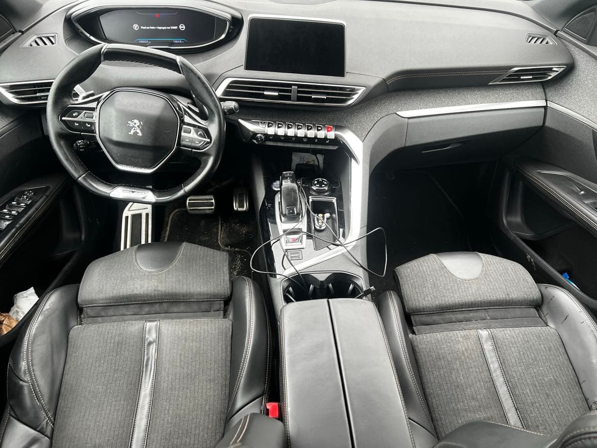 Peugeot 3008 2.0 HDi 150 BVA GT-line