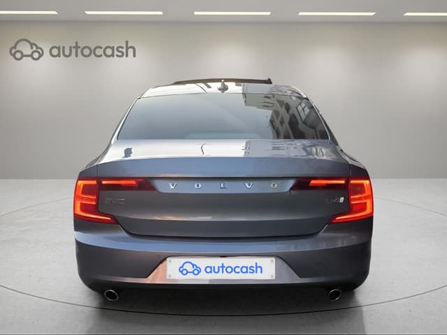Volvo S90 REAR