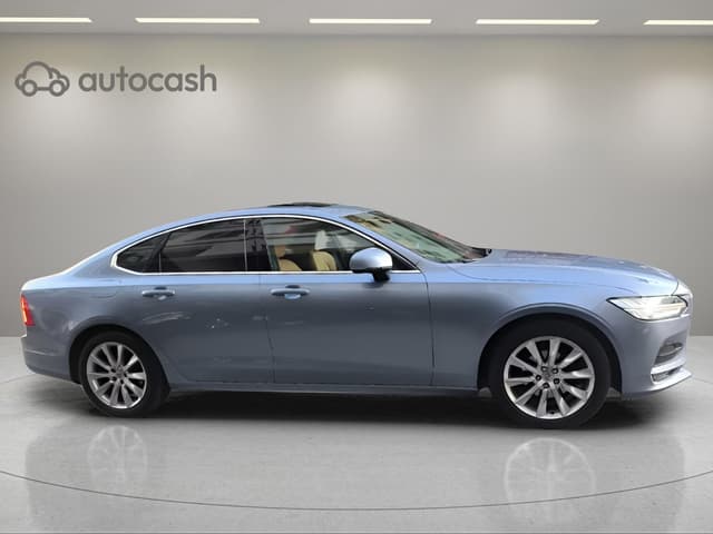 Volvo S90 RIGHT