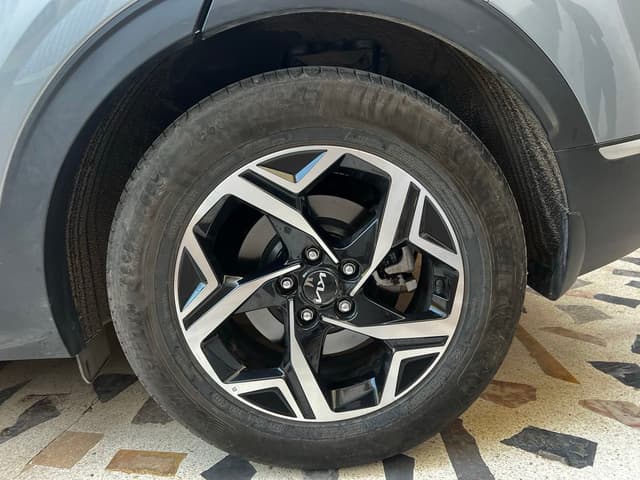 Kia Sportage ADDITIONAL