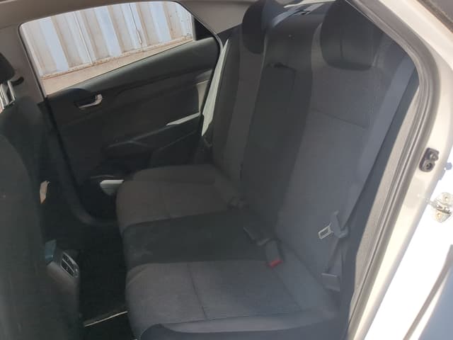 Hyundai Accent REAR_SEAT