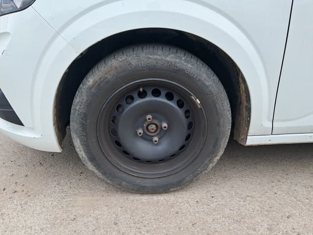 Dacia Sandero WHEEL_AVG