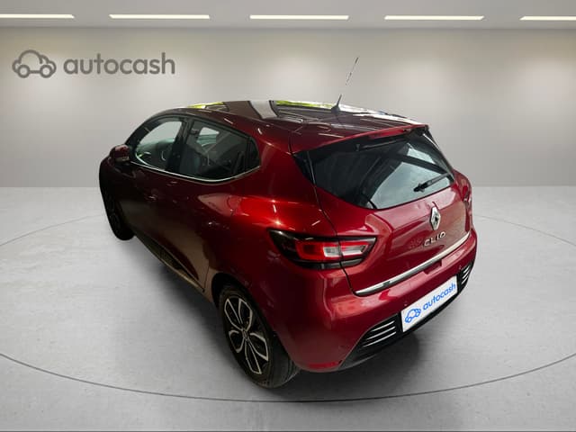 Renault Clio LEFT